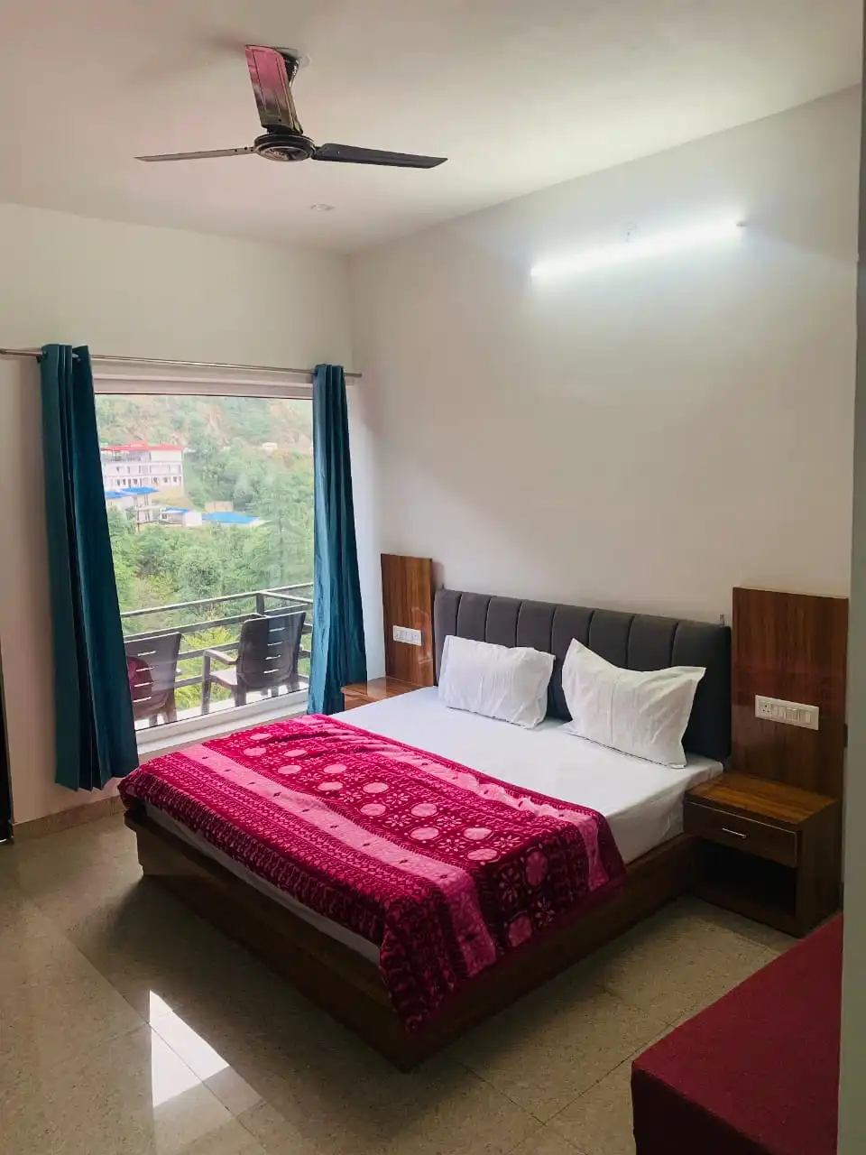 hotel Adiyogi sersi kedarnath hotel photo